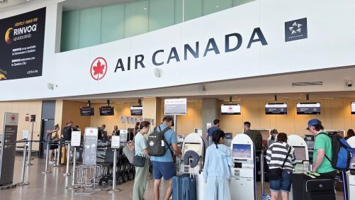 "¡Es cualquier cosa!": La breve tregua del conflicto de Air Canada permite algunos comentarios al aeropuerto de Quebec
