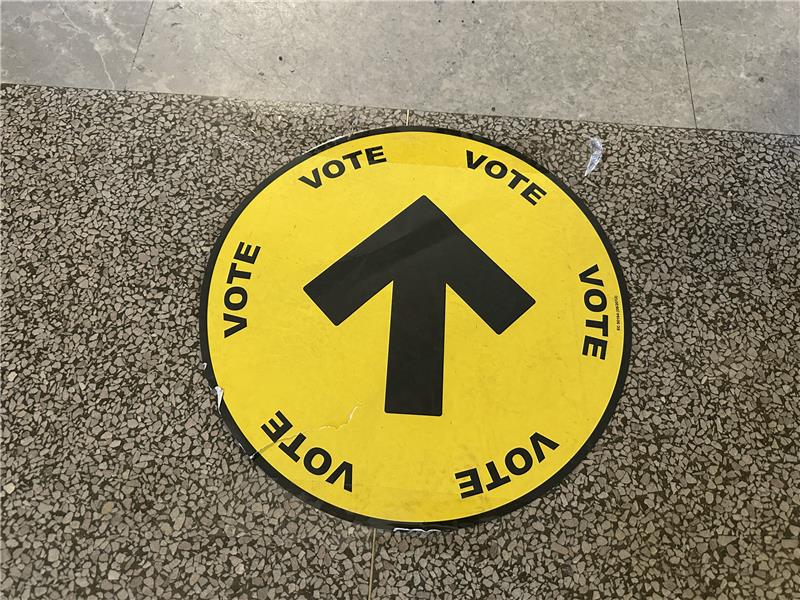 Los votantes que no pueden viajar debido a razones de salud pueden ...