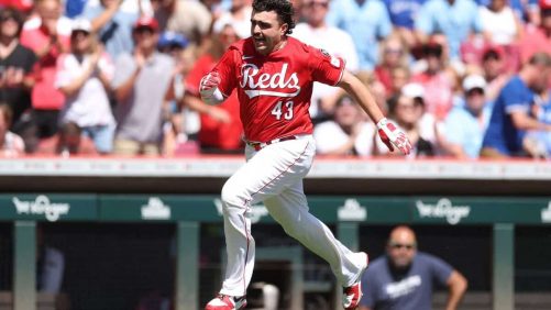 El arco de los Jays en un final caótico del partido