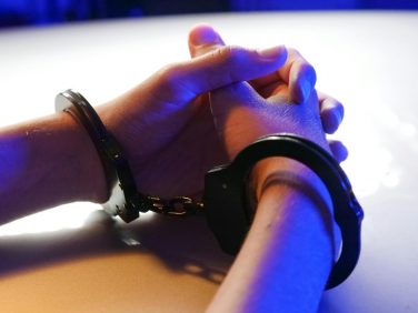 Ee. Uu. Aprueba Ley para Juzgar como Adultos A Menores de 14 Años por Delitos Violentos en Washington | Internacional | Noticias