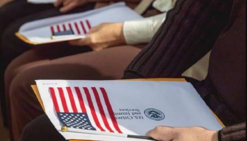 Gobierno de Trump Busca Endurecer El Examen para adquirir la ciADanía estadounidense | Internacional | Noticias