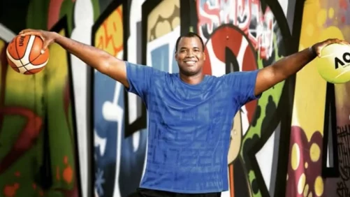 El expívot Jason Collins, primer jugador de la NBA en declararse homosexual, sufre un tumor cerebral