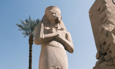 Investigadores Resuelven El Misterio de Ramsés II: Encuentran la Parte Faltante de Su Estatua Después de Casi un siglo y en "Excelentes Condiciones" | Internacional | Noticias