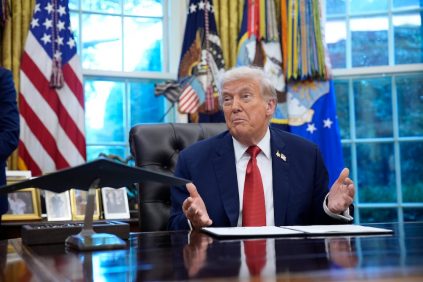 Donald Trump Impondrá Aranceles del 100% A Los Medicamentos Importados | Internacional | Noticias