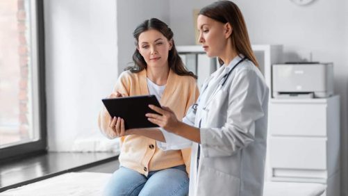 Salud: ¿Por qué tantas mujeres minimizan sus síntomas?