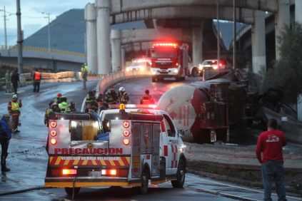 Muere Mujer que protegió a su nieta de la explosión de un tanquero en México | Internacional | Noticias