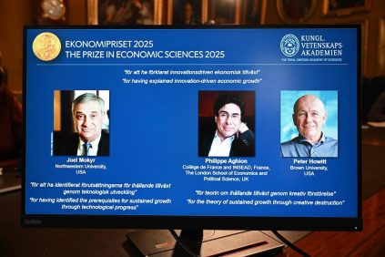 Joel Mokyr, Philippe Aghion y Peter Howitt ganan el Nobel de Economía por sus trabajos sobre el crecimiento y la innovación | Internacional | Noticias