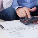 “La gente quiebra por 6.000 dólares”, lamenta un experto en crédito