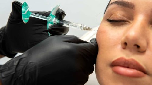 Inyecciones estéticas: muchas personas hacen "cualquier cosa"