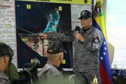 'Nunca Habíamos Visto este Despliegue de Aviones', Vladimir Padrino Denuncia Cercanía de F-35 A Venezuela | Internacional | Noticias
