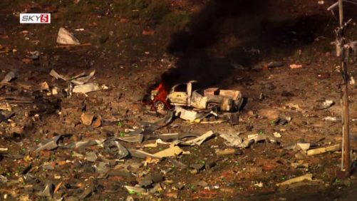 Explosión en fábrica de EE.UU. deja 19 desaparecidos