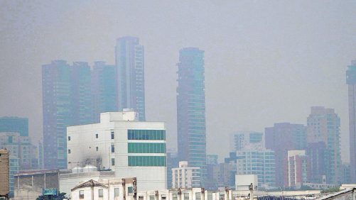habitantes de Barranquilla reiteran denuncias por afectaciones respiratorias causadas por el humo y cenizas