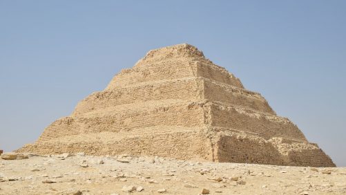 Desaparición de una antigua estela de la necrópolis egipcia de Saqqara