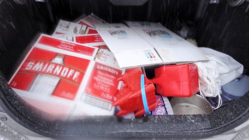 "Caos" en nuestras aldeas nórdicas: los delincuentes se habrían embolsado millones gracias al contrabando de alcohol
