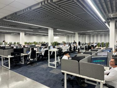 Salvadoreños hacen uso de «Doctor SV» a pocas horas de su lanzamiento |