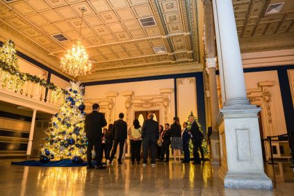 Delegación del IATA Aviation Day recorre el Centro Histórico de San Salvador y destaca avances en seguridad y turismo |