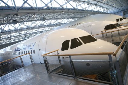 Airbus corrige la falla de 'software' en 6.000 aviones A320 y garantiza que no queda ninguno con el error | Internacional | Noticias