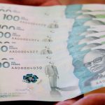 Gustavo Petro decreta un aumento del 23,8% del salario mínimo en Colombia para 2026 | Internacional | Noticias