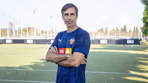 El hombre desaparecido junto a sus tres hijos en un naufragio en Indonesia es el entrenador del Valencia Femenino B