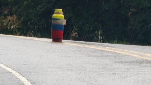 Tensión en la vía Cali