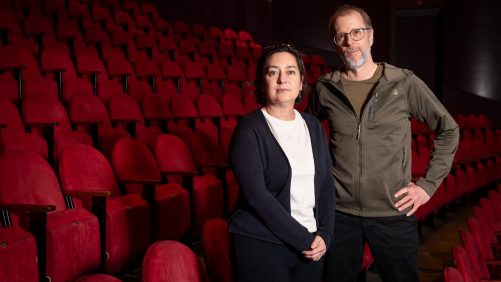 “Impactos realmente dañinos”: Quebec planea recortar 13 millones de dólares en salidas culturales en la escuela el próximo año