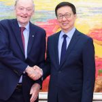 Jean Chrétien fue a preparar el terreno para Mark Carney en China