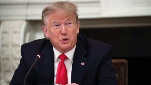 Trump bloquea el petróleo de Venezuela: "Tratas directamente con nosotros"